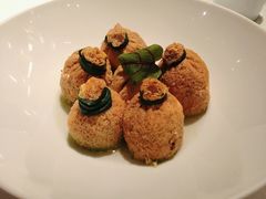 松露酱布袋野菌包-悦轩中餐厅·高空江景·杭州柏悦酒店