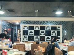 大堂-昱龙大盆牛蛙馆(三兴街总店)