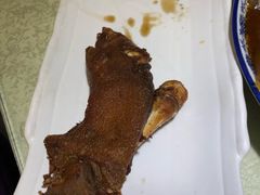 猪手-眷江南之小蓝鲸(王府大街店)