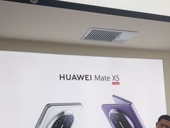 -华为授权体验店(回龙观华联)