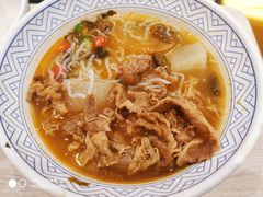 酸汤肥牛饭-吉野家(人和香港城店)