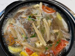 -乡土特色.冷锅鱼.牦牛肉火锅