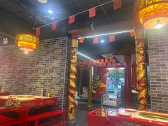 -欠火锅·水牛毛肚·团建聚餐·生日宴(何山路店)