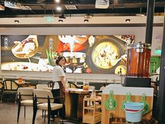 -洪氏嗨捞·猪肚鸡火锅(阳光天地店)