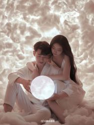 -至臻微拉婚纱摄影