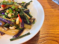 -柴窝堡22号辣子鸡·传承新疆菜