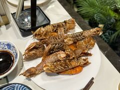 -金马门国际美食百汇(珞喻路店)