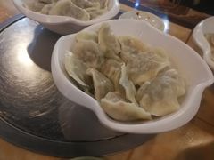 香茜牛肉饺-聚荣饺子店