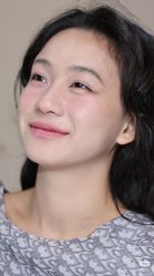 -萱娅美颜美体中心