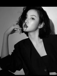 -巴黎新娘婚纱摄影