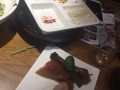 枣木烤鸭-华馨园北京烤鸭