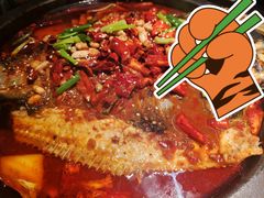 -鸣记脆皮烤鱼·海鲜烤鱼(三八广场店)