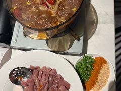 -铜锣湾·有麝自然香(渝北财富中心店)