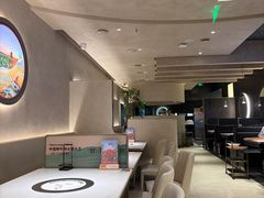 -左庭右院鲜牛肉火锅(金山万达店)