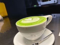 抹茶牛奶-科学家咖啡(恒隆广场店)