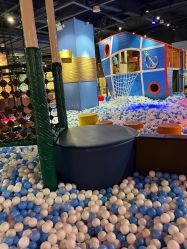 -幻贝家儿童乐园(武汉永旺梦乐城店)