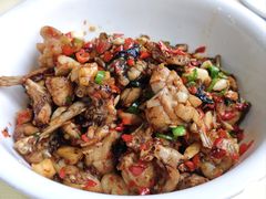 紫苏牛蛙-笨罗卜浏阳菜馆(太平街店)