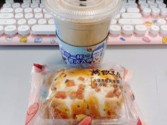 -瑞幸咖啡(苏河1号店)