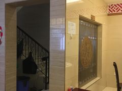 -湘潭九龙鱼头店(城南西路店)