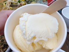 -麦凯伦烧烤·精酿超级工厂店(金桥总店)