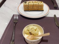 -Angelina安吉丽娜(恒隆广场店)
