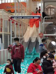 -玩塾品格乐园(宇宙太空龙旗店)