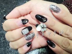 -手牵手美甲