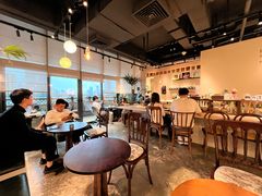 -luutosa  cafe & tea 鹿兔山