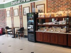 面包甜点陈列柜-丹香(青岛南京路店)