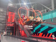 -极限PLAY运动娱乐新世界·团建派对表演休闲馆·室内高空游乐园