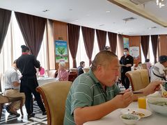 -老人和饭店(淮海中路店)