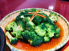 西兰花-龙凤瓦罐煨汤馆(清江东路店)