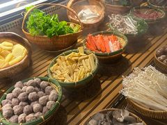 -一绪に寿喜烧(荟聚店)