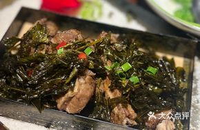 Signature Tea-Scented Spare Ribs