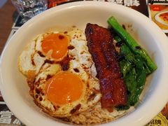 -瑞虹新天地月亮湾