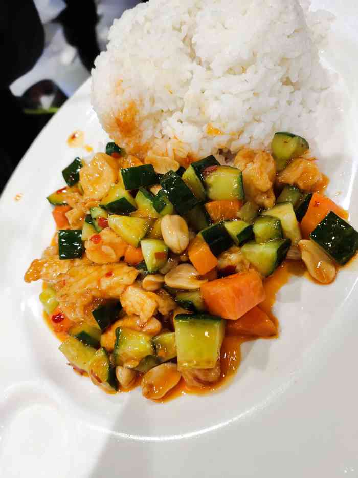 重庆小面(国投财富广场店)-"首先不说好吃不好吃的问题,今天用餐超级