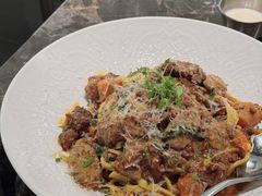 那不勒斯牛肉意面-LESCEDARS Brasserie Bistro香柏树