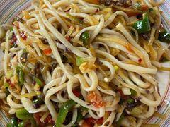 -歹歹的加个面过油肉拌面