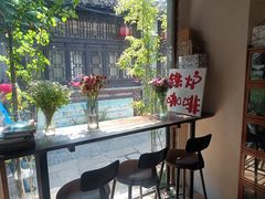 -铁炉咖啡(河下古镇店)