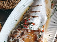 -七的湖·晚芳亭·阳澄湖农家菜·大闸蟹(莲花岛店)
