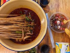 -拈签一笑黄牛肉辣卤串串