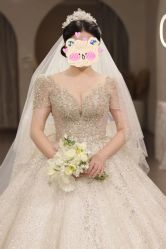 -艾米丽婚纱礼服