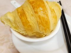 牛角包-大天然酒店(军民路店)