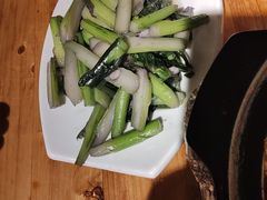 -粥满堂地道湖北菜(南湖都会店)