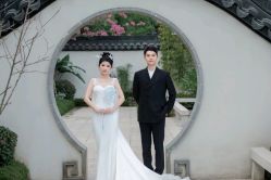 -挪娅婚纱摄影皇家会所
