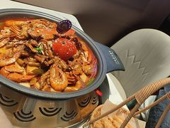 -徐记小怪兽肉蟹煲(中央大街店)