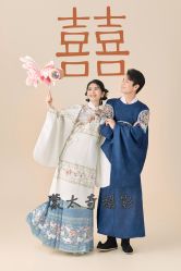 -蒙太奇婚纱摄影(万达店)