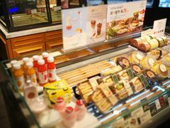 面包甜点陈列柜-多乐之日(和平伊势丹店)