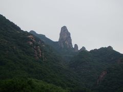 景点-雾灵西峰