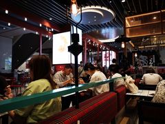 大堂-肥汁米蘭香港米线(长宁来福士店)